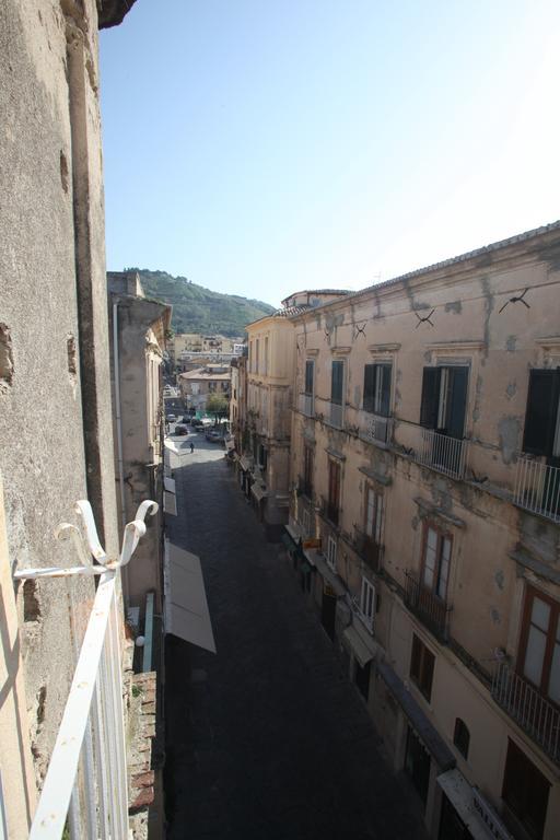 Al Vecchio Castello Bed & Breakfast Tropea Eksteriør bilde